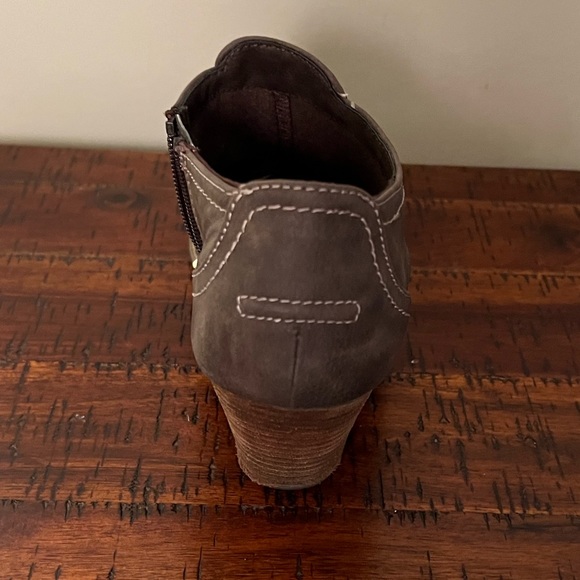 Dr. Scholl’s Cute brown booties - Picture 4 of 10
